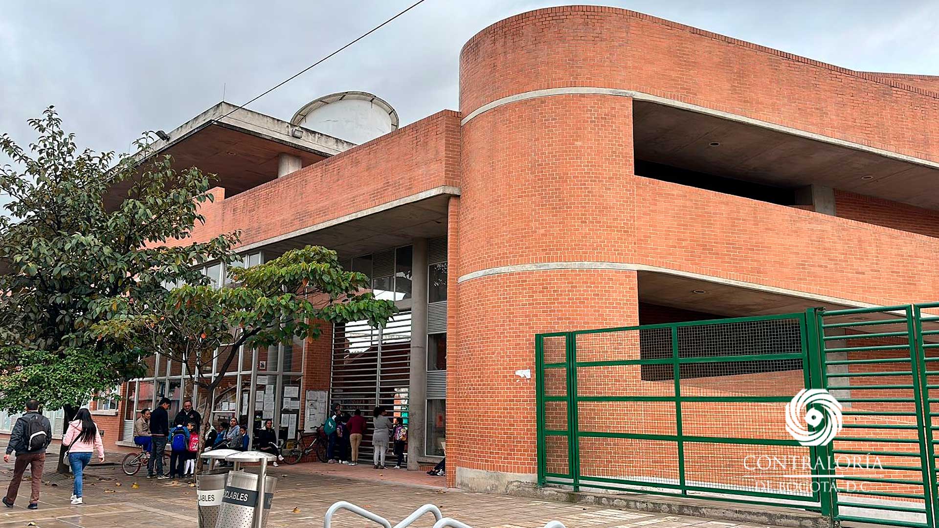 Visita a 27 Instituciones Educativas en Bogotá  - 