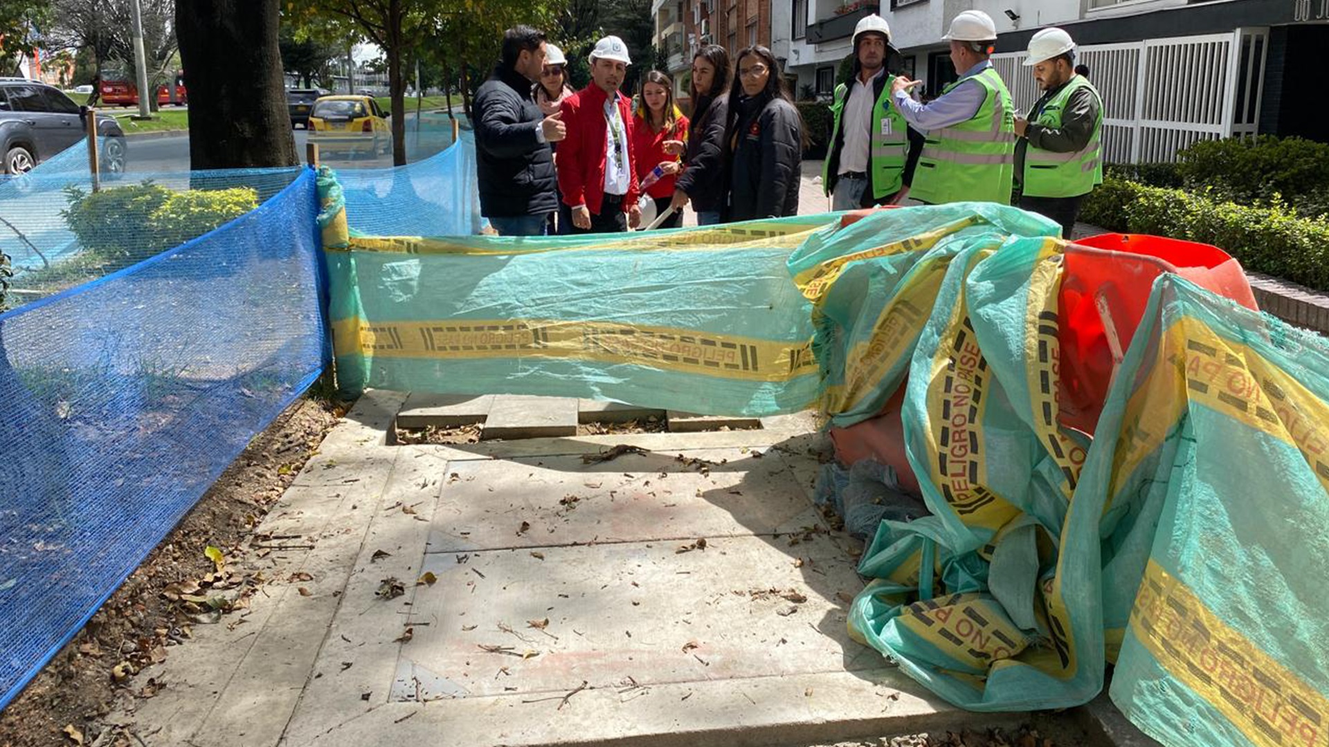 La Dirección de Movilidad recorrió las obras de andenes y ciclorutas de Autonorte (entre calles 80 y 128) donde el Distrito invierte más de $58.000 millones y que buscan beneficiar a más de 115 mil habitantes de las localidades de Usaquén y Chapinero.