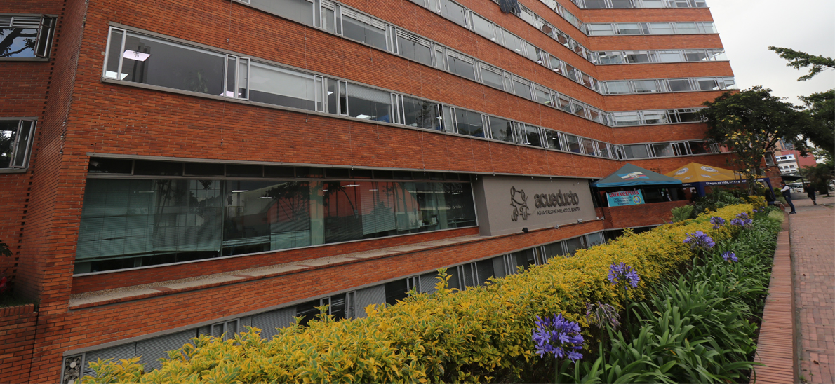Comité Distrital de Lucha Contra la Corrupción cita a Gerente del Acueducto para responder reclamos de la ciudadanía sobre contrato para tecnología