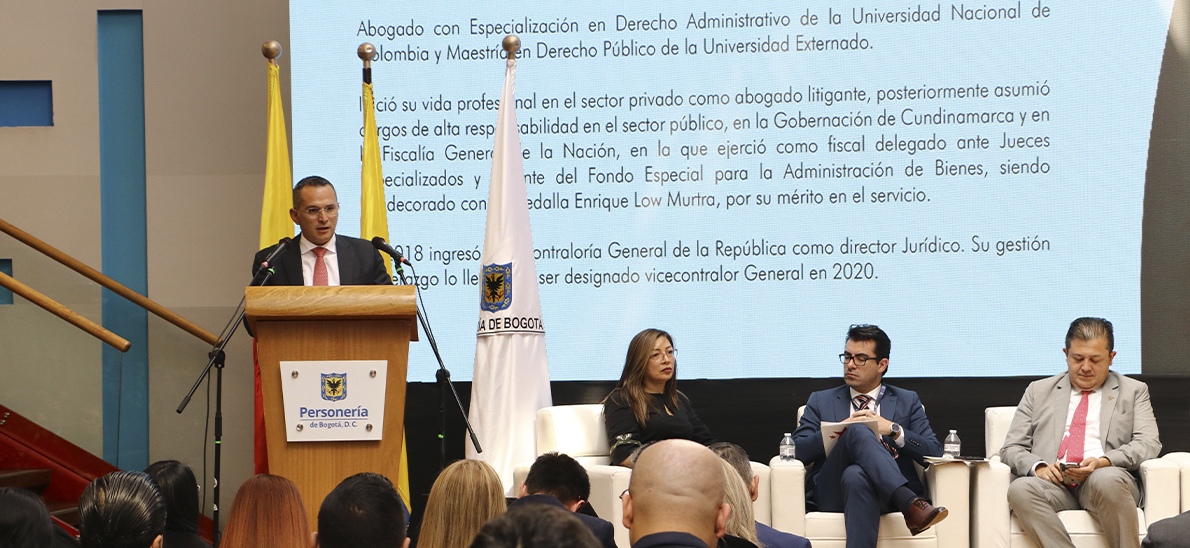 Imagen del Contralor de Bogotá en el IX Encuentro de Oficinas de Control Disciplinario Interno.