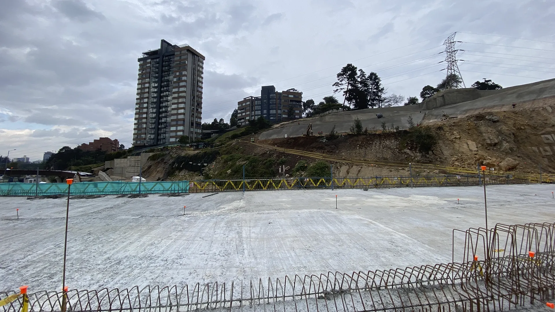 La visita a esta obra se hizo para verificar el estado de la estructura ubicada en el noroccidente de Bogotá.