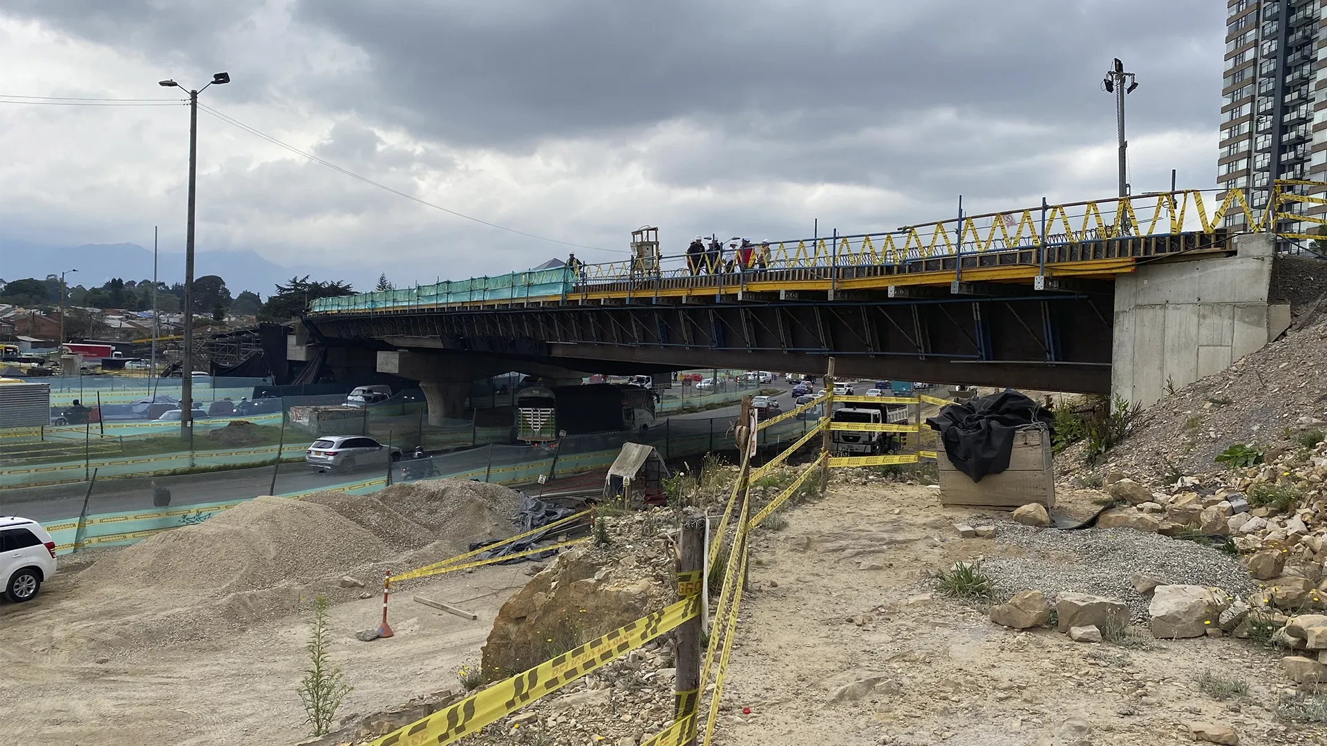 La visita a esta obra se hizo para verificar el estado de la estructura ubicada en el noroccidente de Bogotá.