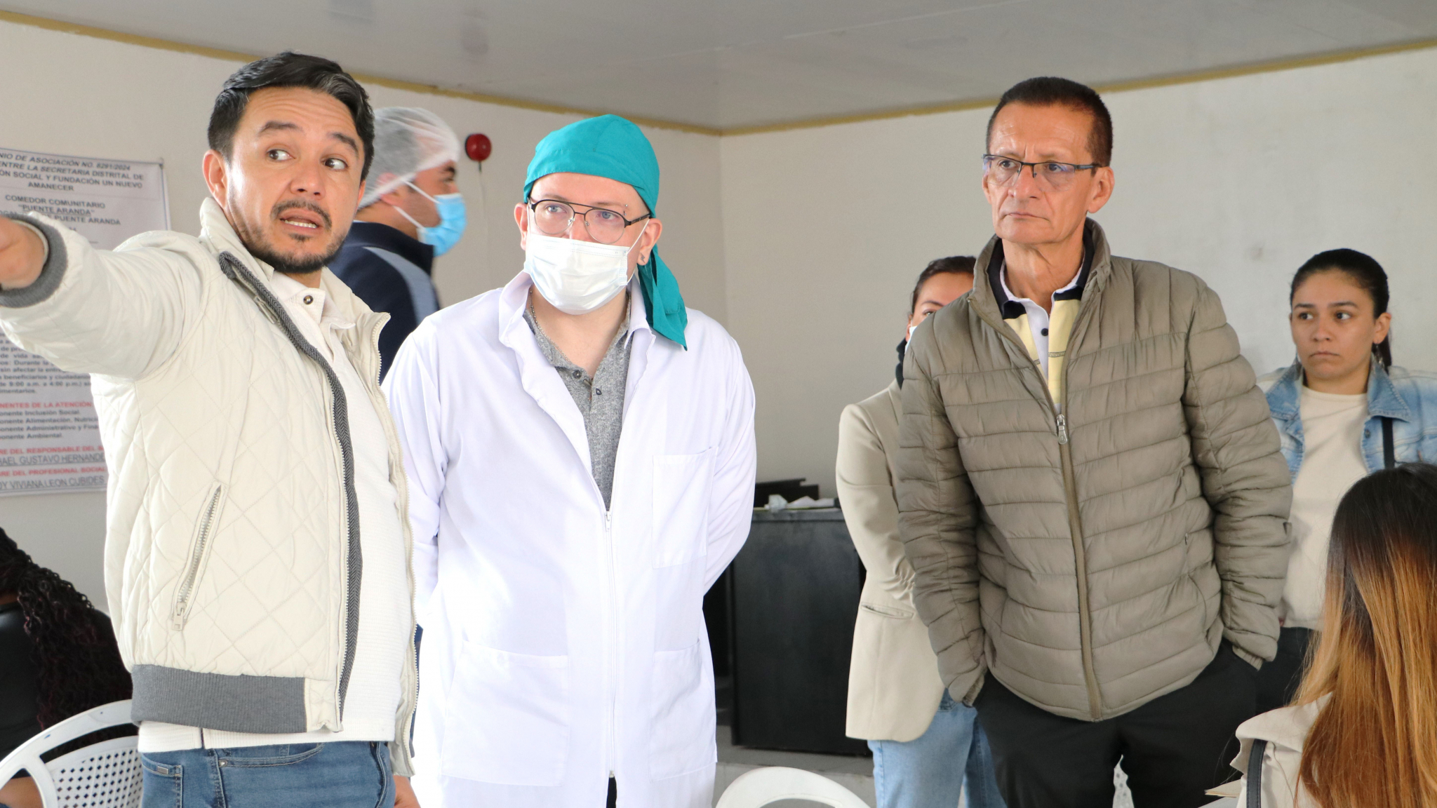 Con nuestro equipo de la Dirección de Integración Social, visitamos estos espacios distribuidos en las 20 localidades de Bogotá, en los cuales se invierten más de $11.000 millones para su funcionamiento. Seguimos vigilando los recursos de los bogotanos.