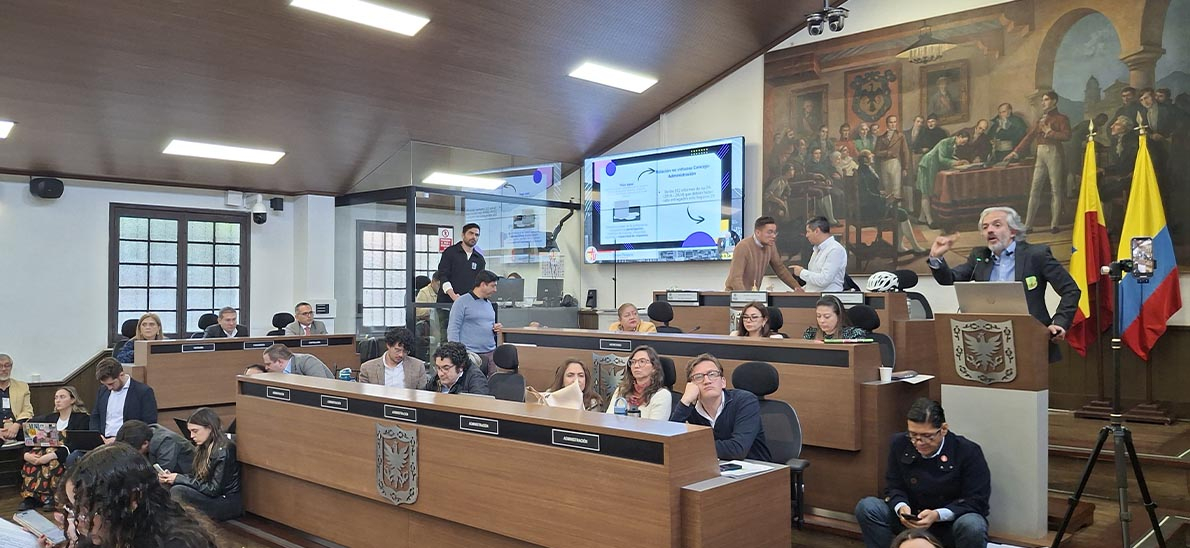 Imagen del recinto de Los Comuneros en el Concejo de Bogotá.