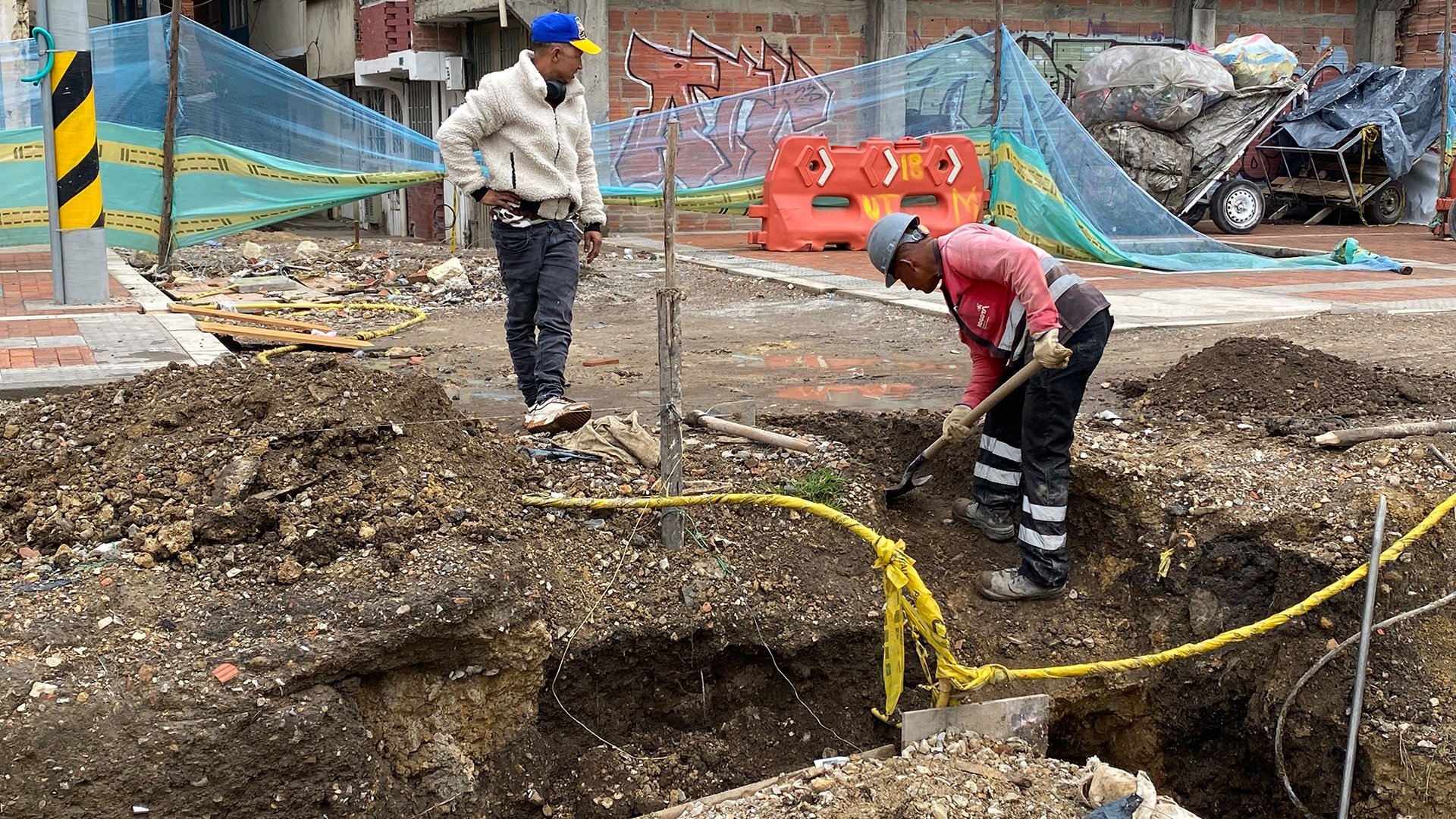 La Contraloría visitó dos importantes obras de movilidad que se desarrollan en el norte de Bogotá: la Avenida Laureano Gómez y la Avenida Rincón. El objetivo, constatar el avance de estos proyectos que están en seguimiento bajo el programa ´Vamos a la Obra´.