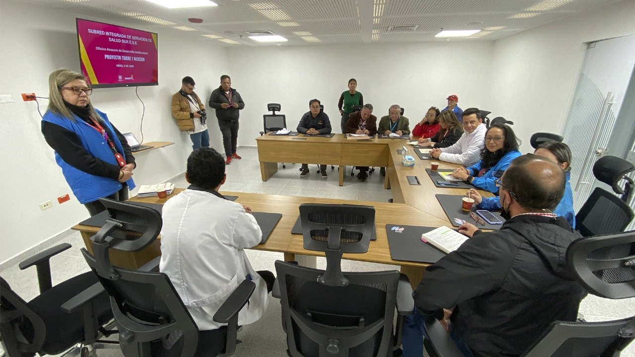 La Contraloría recorrió el recién entregado Hospital de Meissen para constatar el estado del proyecto de la Subred Integrada de Servicios de Salud Sur E.S.E. en el que se invirtieron recursos cercanos a los $14.842 millones.