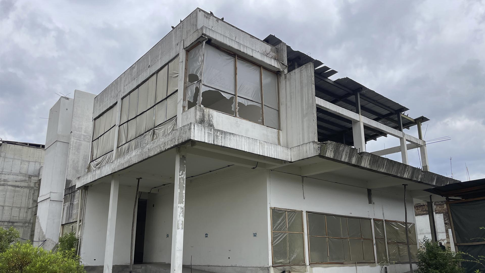 La Contraloría de Bogotá D.C. profirió fallo de responsabilidad fiscal en cuantía de $23.787 millones contra exfuncionarios de la ETB, contratistas de obra, e interventores, del fracasado proyecto 'Data Center Alma' (en la foto).
