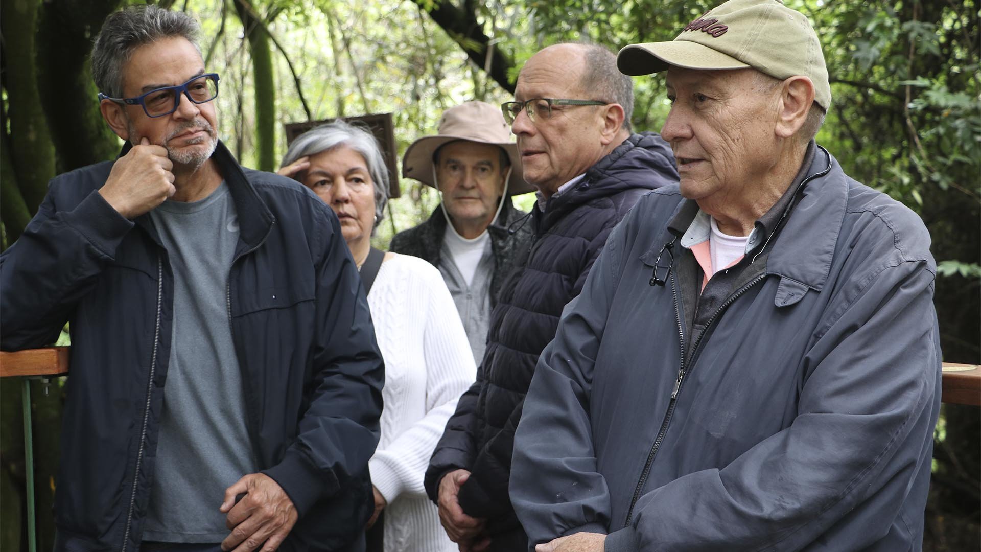 La Dirección de Participación Ciudadana y Desarrollo Local de la Contraloría, en cabeza de David José Valencia, realizó una jornada especial de control fiscal y diálogo con las comunidades en la Localidad de Suba, donde además de reuniones con sus habitantes y con la alcaldesa encargada Ana Isabel Hortúa, se hicieron visitas a proyectos como el sendero ecológico Niza Antigua.