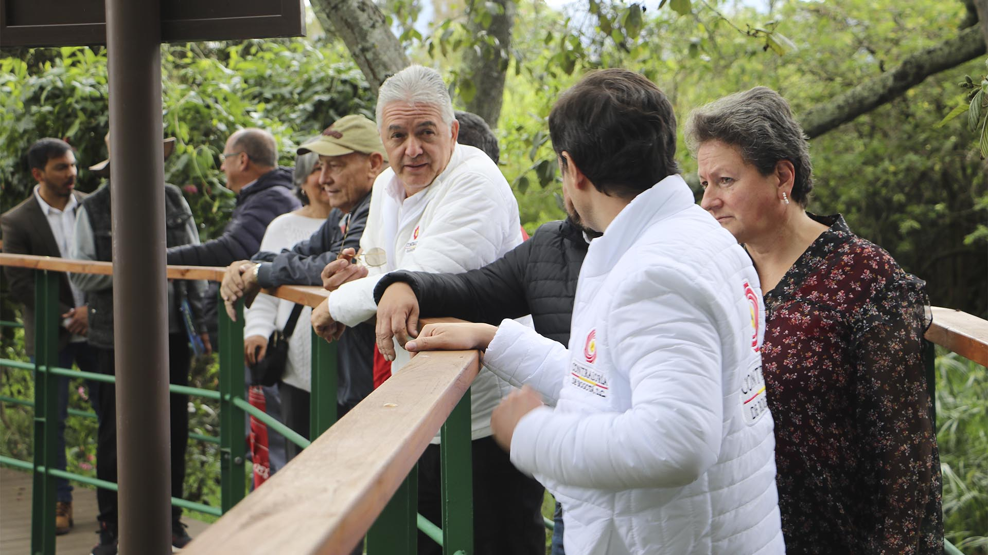 La Dirección de Participación Ciudadana y Desarrollo Local de la Contraloría, en cabeza de David José Valencia, realizó una jornada especial de control fiscal y diálogo con las comunidades en la Localidad de Suba, donde además de reuniones con sus habitantes y con la alcaldesa encargada Ana Isabel Hortúa, se hicieron visitas a proyectos como el sendero ecológico Niza Antigua.