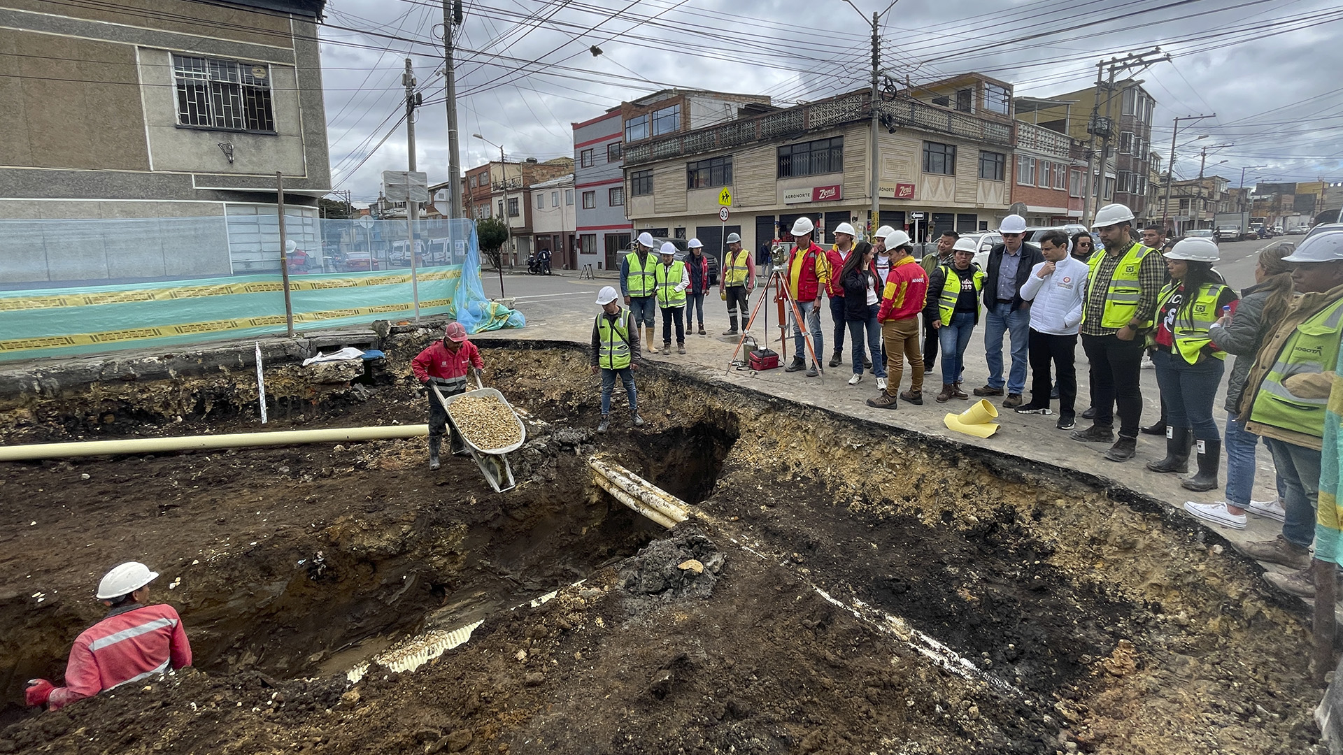 Con nuestro equipo de Participación Ciudadana visitamos esta Localidad, donde compartimos y escuchamos a la comunidad, además de hacer un recorrido de control a obras que se desarrollan en diversos sectores.