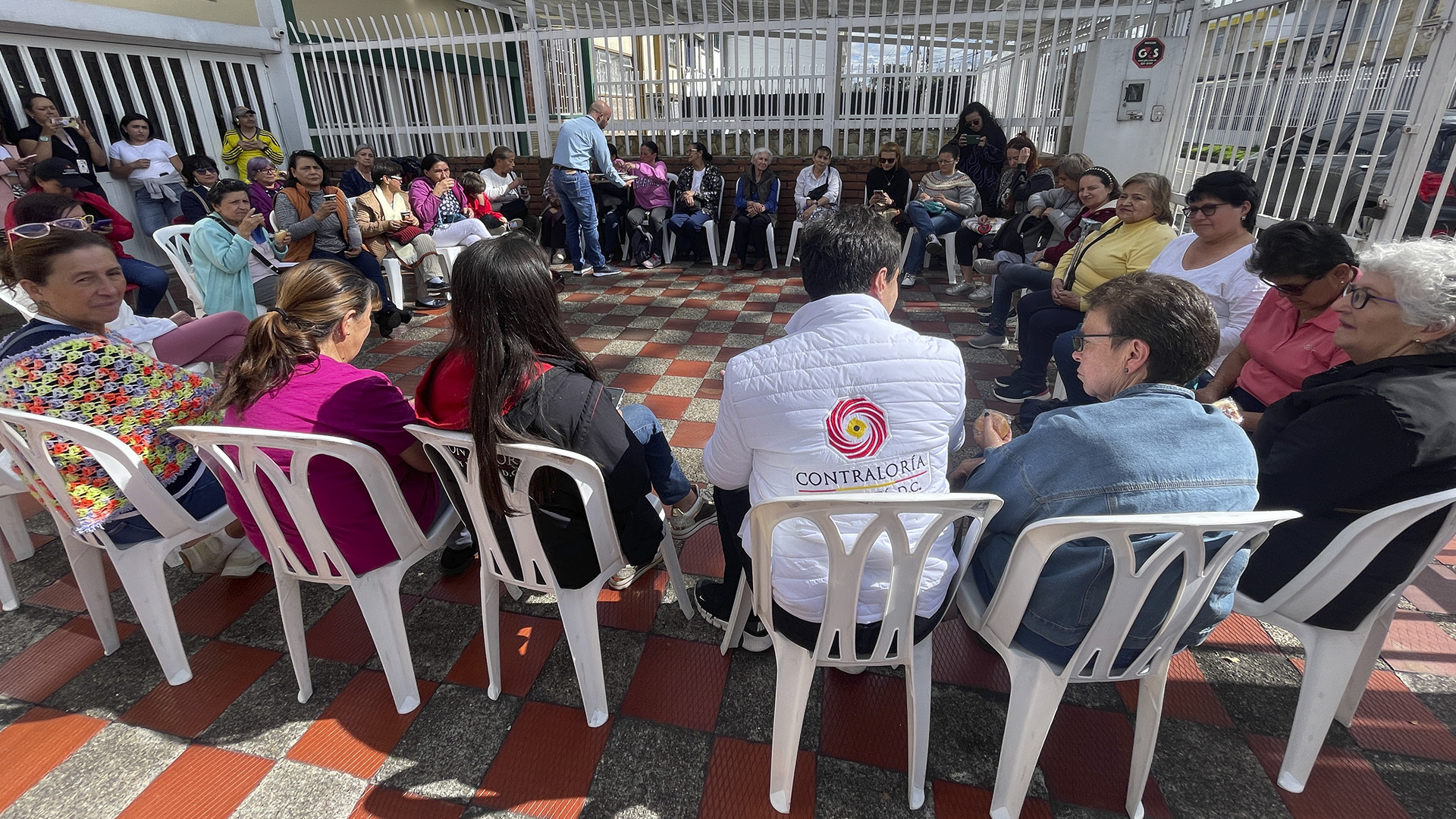 Con nuestro equipo de Participación Ciudadana visitamos esta Localidad, donde compartimos y escuchamos a la comunidad, además de hacer un recorrido de control a obras que se desarrollan en diversos sectores.