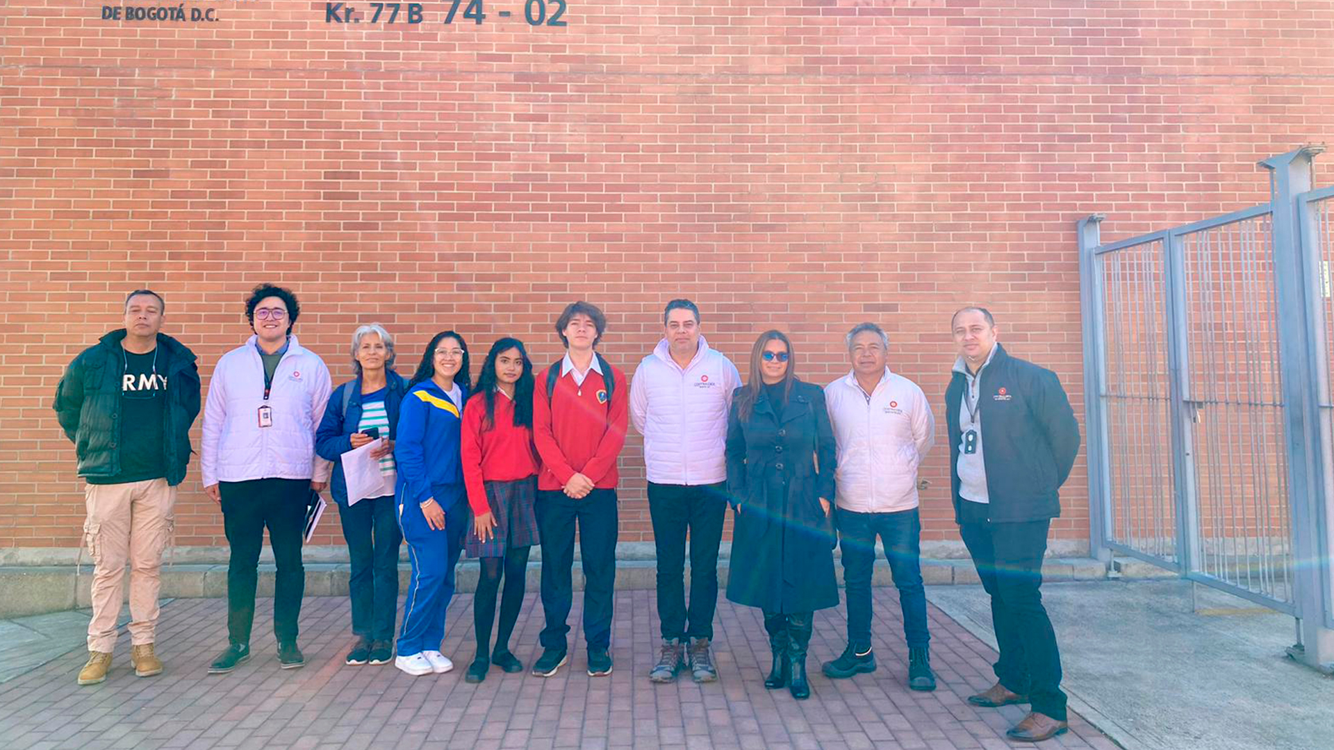Con los equipos de las distintas sectoriales de la Contraloría de Bogotá, recorrimos 20 instituciones educativas para verificar los avances en sus construcciones, o correcta ejecución en obras de mejoramiento.