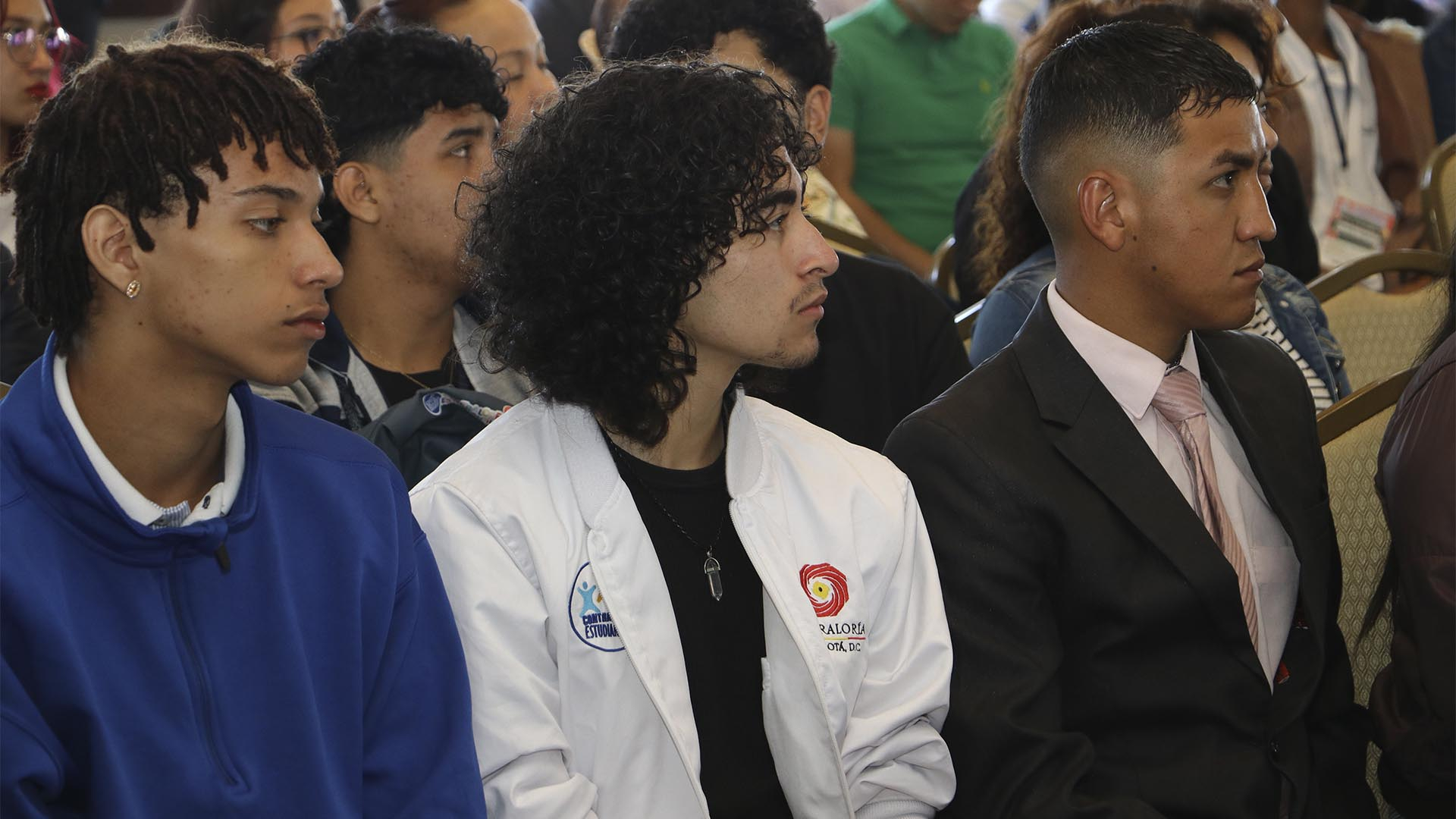 El Contralor de Bogotá, Julián Mauricio Ruiz, participó en el Segundo Encuentro Nacional de Contralores Estudiantiles, en el cual les envió un mensaje de apoyo y de acompañamiento permanente. “Ustedes son los primeros dolientes de los recursos públicos”, dijo el Contralor a los estudiantes de colegios y escuelas públicas.