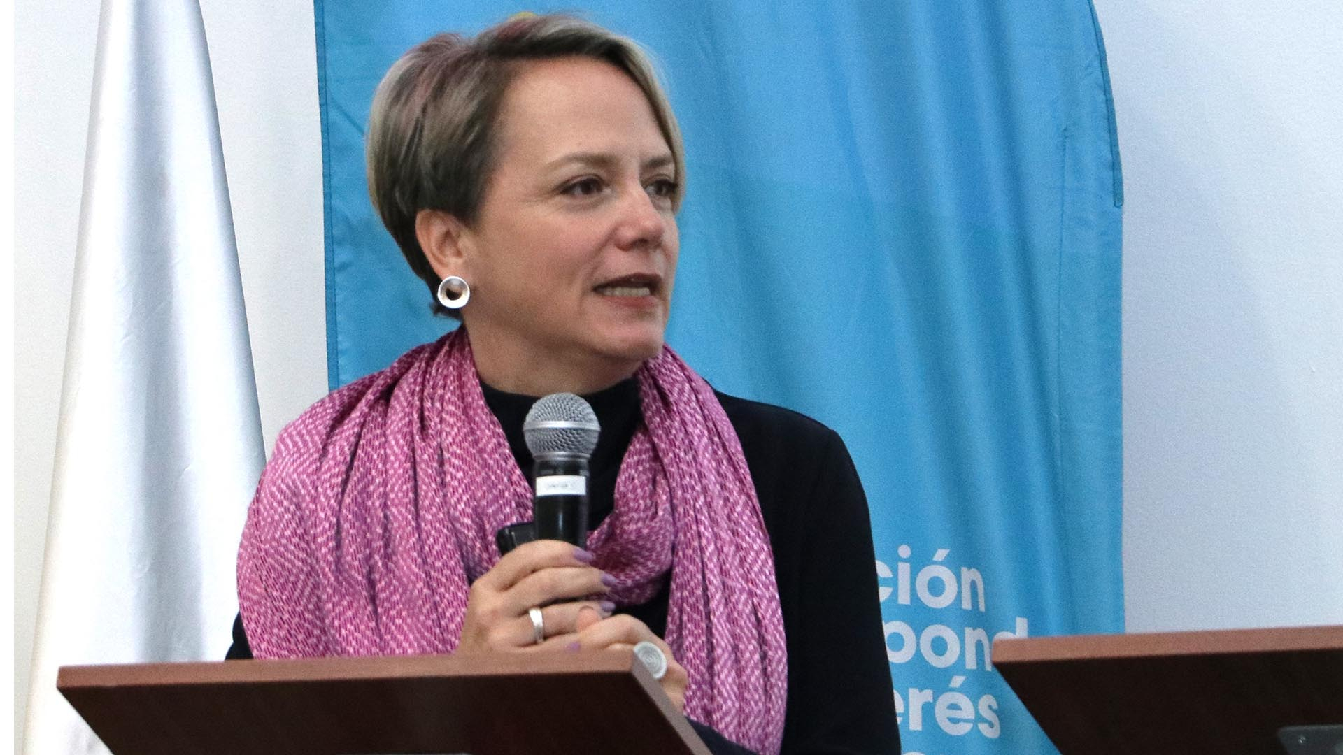 La Contraloría, en articulación con la Secretaría de Educación y el Instituto Distrital de la Participación y Acción Comunal – IDPAC, posesionó a 412 jóvenes como Contralores Estudiantiles para el 2025. Este evento constituye un hito en materia de participación ciudadana y control social, al consolidar el compromiso de las nuevas generaciones con la vigilancia de los recursos públicos y la transparencia en las instituciones educativas del Distrito.