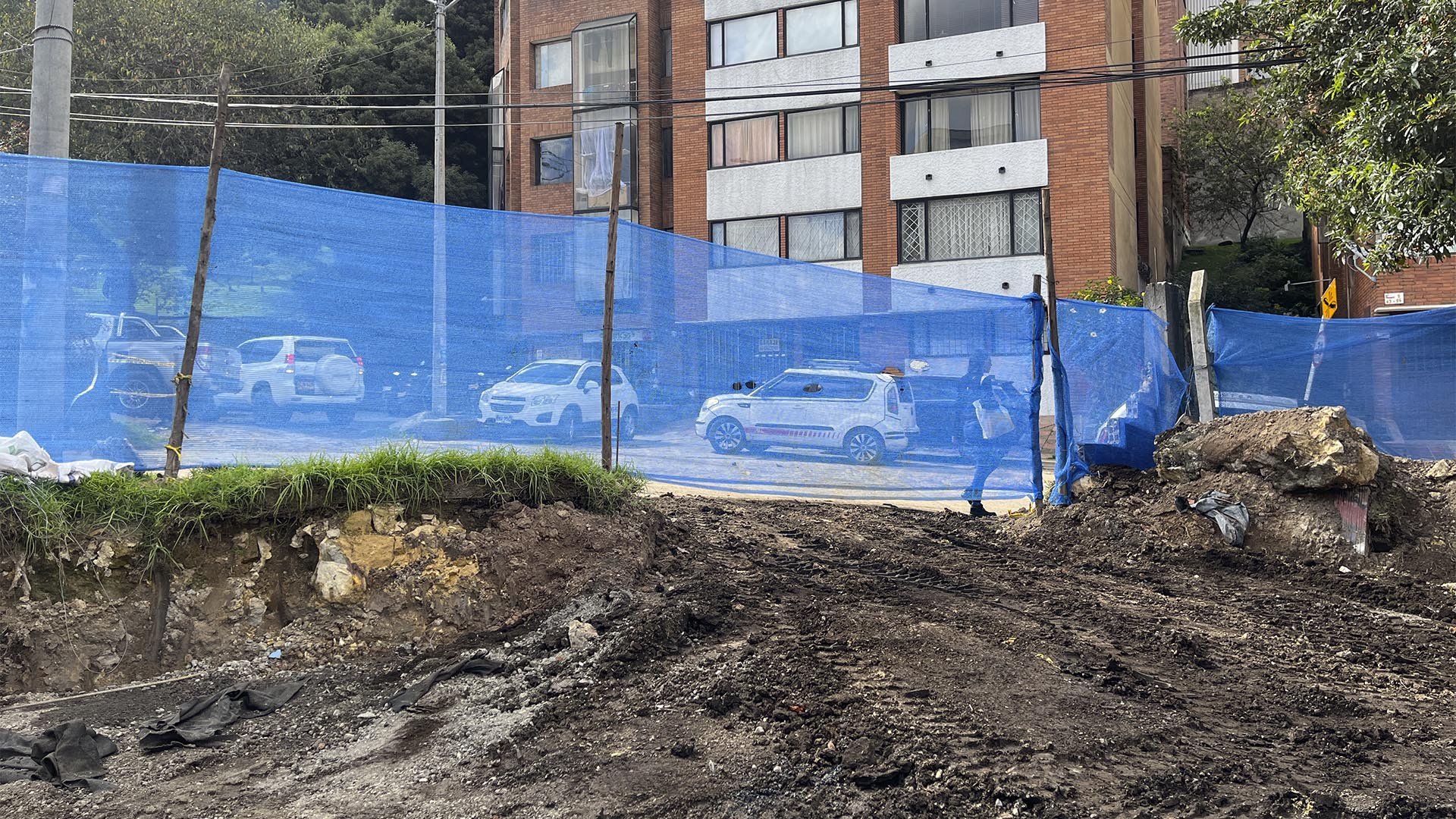 La Dirección Sectorial de Movilidad llevó a cabo un recorrido por las obras de la avenida Francisco Miranda (calle 45 entre carreras 5a y 7a), donde se evidenció un atraso del 21 %. Ante esto, la Contraloría hará un seguimiento constante a este proyecto que busca beneficiar a los habitantes de la Localidad de Chapinero.