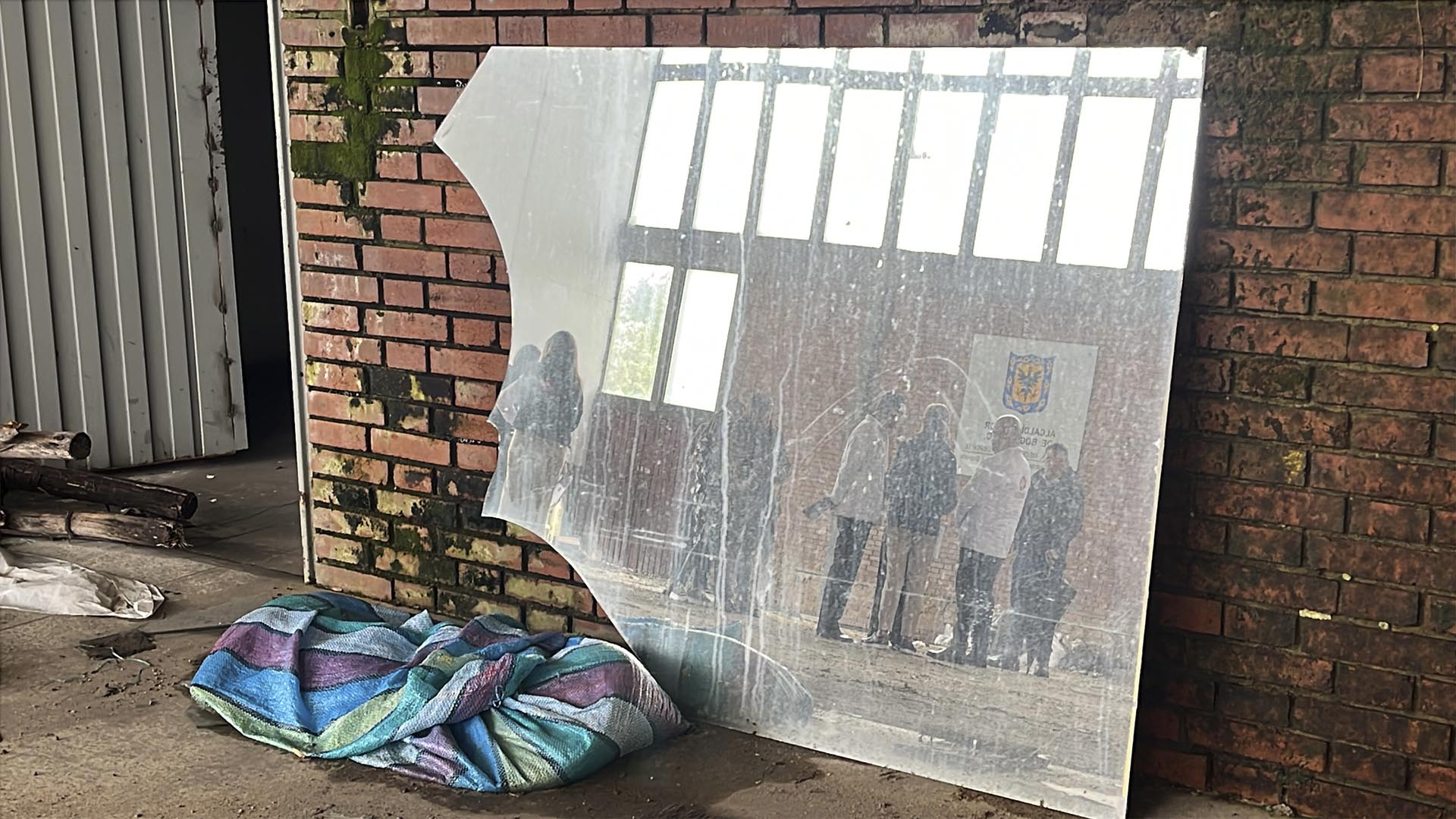 El Contralor Auxiliar de Bogotá, Javier Reyes, junto con la ministra del Deporte, Patricia Duque; visitaron el proyecto de la Unidad Deportiva El Salitre UDS para constatar en sitio el estado de esta obra que se encuentra suspendida. Las partes acordaron realizar una mesa de trabajo Nación - Distrito - Contraloría para sacar adelante este proyecto.