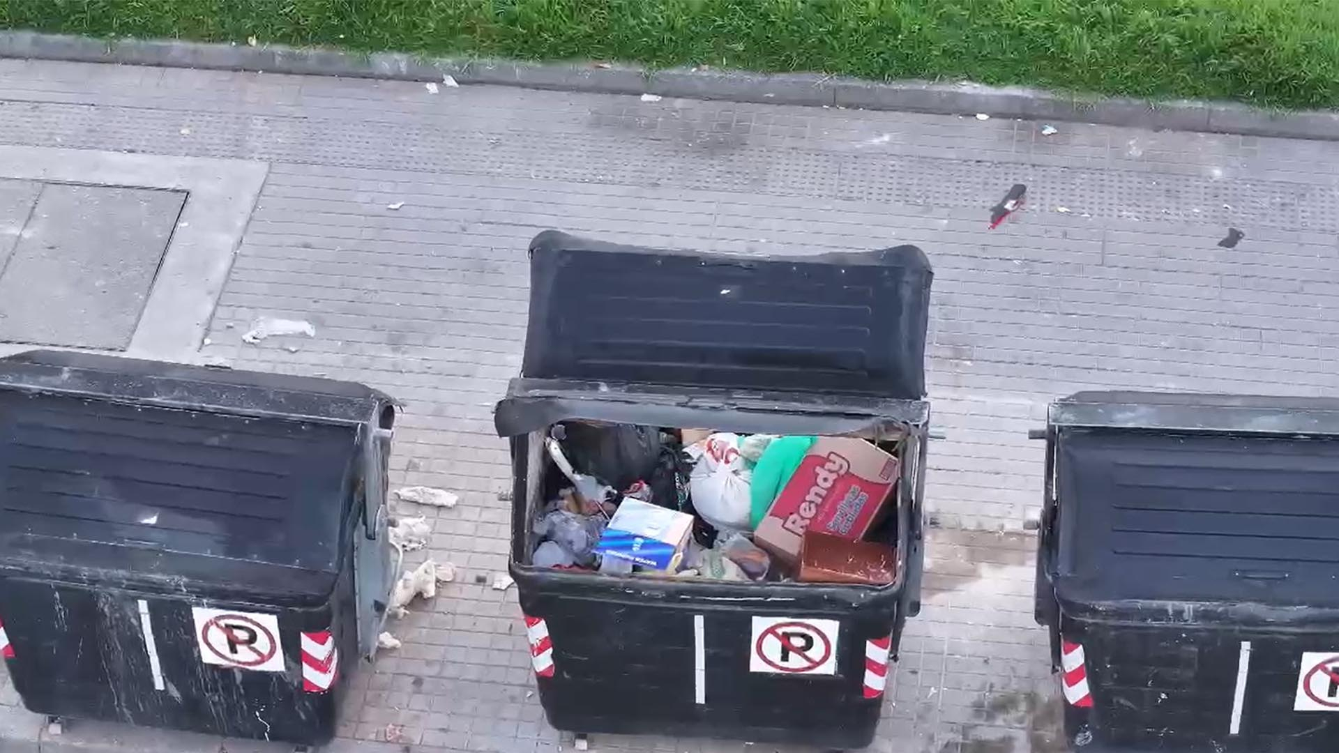En una jornada especial, en la que participa todo el equipo directivo de la Contraloría de Bogotá y con apoyo de más de 150 funcionarios, el organismo de control fiscal levanta un inventario de los contenedores de basura instalados en la capital.