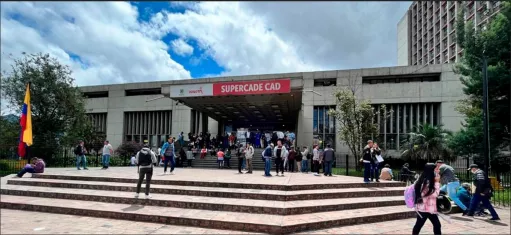 Fachada del Supercade CAD