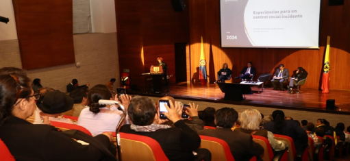 Imagen de la  jornada de atención a líderes sociales y veedores de distintas localidades.