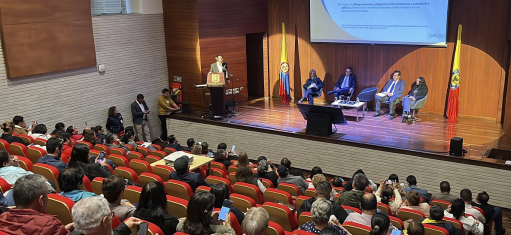Imagen de evento público en el Archivo Distrital
