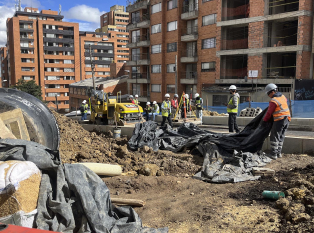 La Dirección Sectorial de Movilidad llevó a cabo un recorrido por las obras de la avenida Francisco Miranda (calle 45 entre carreras 5a y 7a), donde se evidenció un atraso del 21 %. Ante esto, la Contraloría hará un seguimiento constante a este proyecto que busca beneficiar a los habitantes de la Localidad de Chapinero.